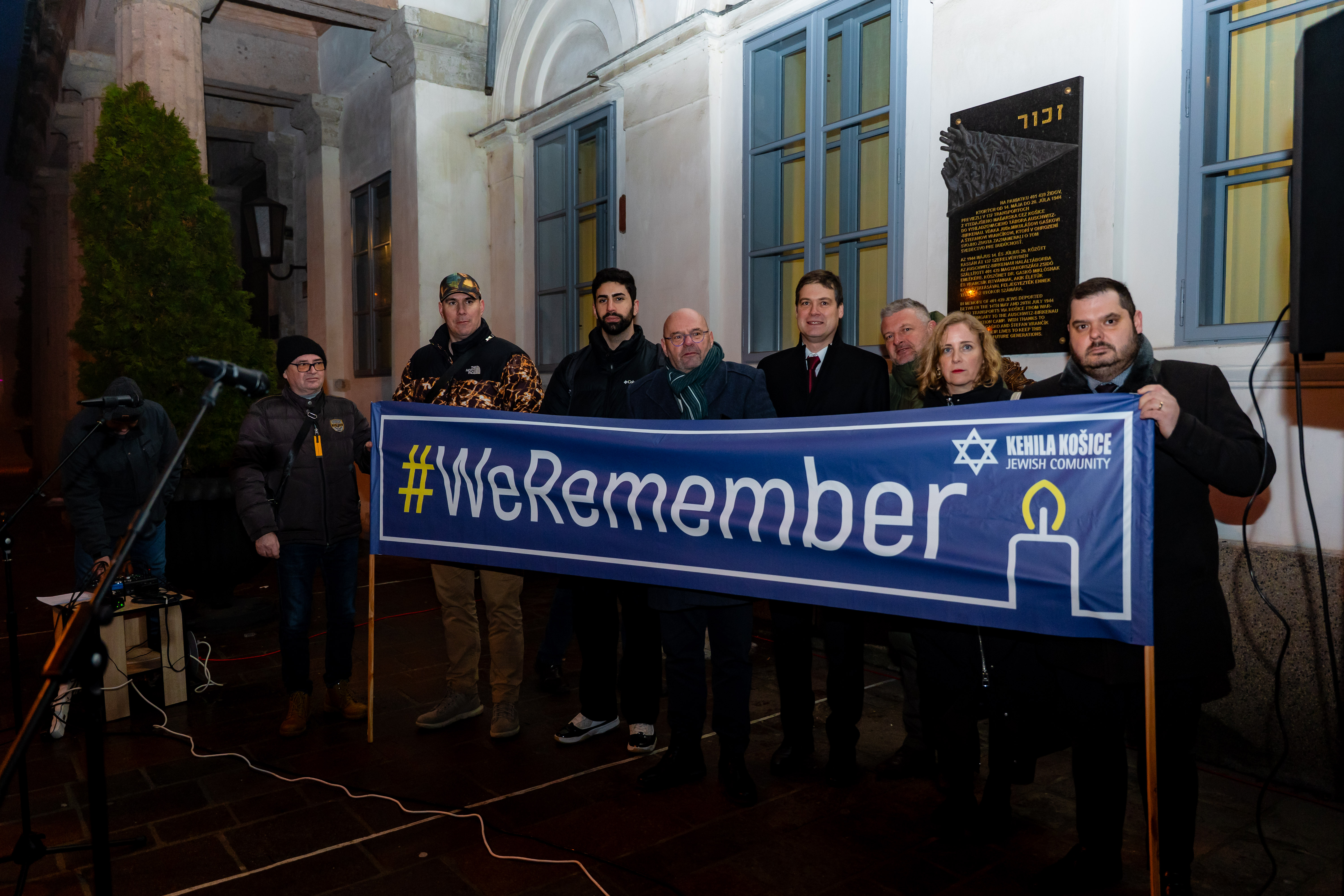 Pietny akt - Medzinarodny den pamiatky obeti holokaustu-12